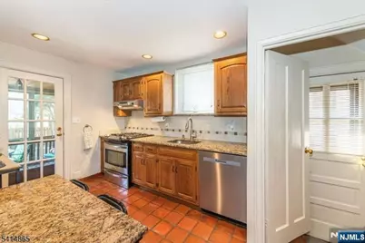 31 Windsor Road, Clifton, NJ 07012 - Photo 14