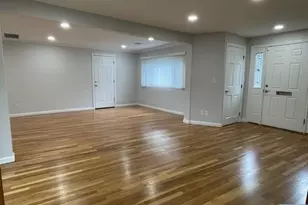 50 Knollwood Dr, Paramus, NJ 07652 - Photo 2