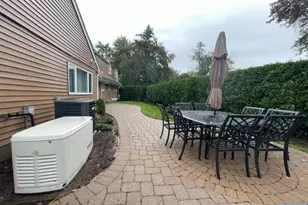 50 Knollwood Dr, Paramus, NJ 07652 - Photo 22