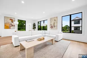 28 Skye Dr, Paramus, NJ 07652 - Photo 20