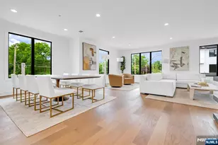 28 Skye Dr, Paramus, NJ 07652 - Photo 14