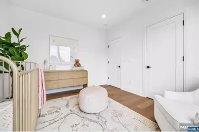 28 Skye Drive, Paramus, NJ 07652 - Photo 30