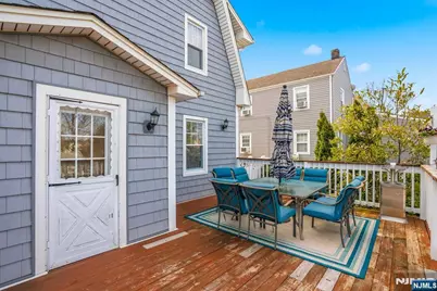 501 Chase Avenue, Lyndhurst Township, NJ 07071 - Photo 22