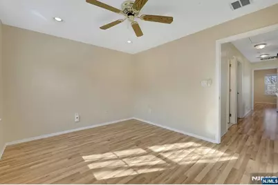 2109 Henry Court, Mahwah, NJ 07430 - Photo 20