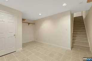 2109 Henry Ct, Mahwah, NJ 07430 - Photo 24