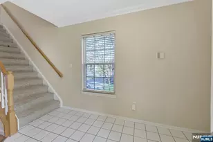 2109 Henry Ct, Mahwah, NJ 07430 - Photo 12