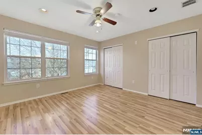 2109 Henry Court, Mahwah, NJ 07430 - Photo 16