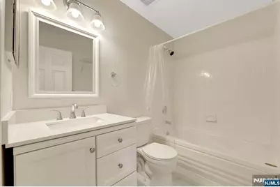 2109 Henry Court, Mahwah, NJ 07430 - Photo 22
