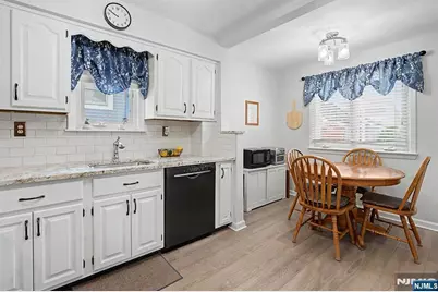 428 Innes Road, Wood Ridge, NJ 07075 - Photo 6
