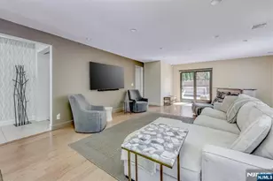 11 Ashton Pl, Glen Rock, NJ 07452 - Photo 14