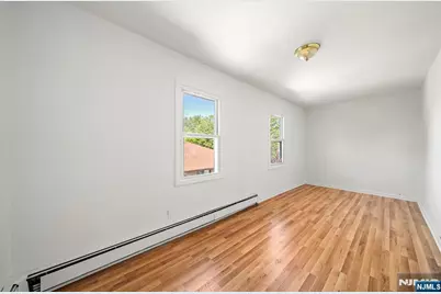 539 Bergen Boulevard, Ridgefield, NJ 07657 - Photo 12