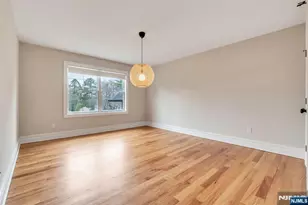 203 Marcotte Ln, Bergenfield, NJ 07621 - Photo 36