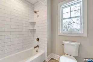 203 Marcotte Ln, Bergenfield, NJ 07621 - Photo 34