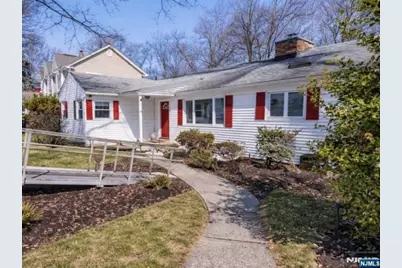 160 Degray Street, Haledon, NJ 07508 - Photo 2