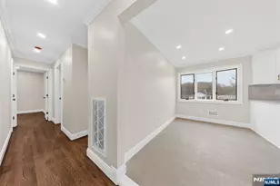 11 Sibel Ct 1, Woodland Park, NJ 07424 - Photo 8