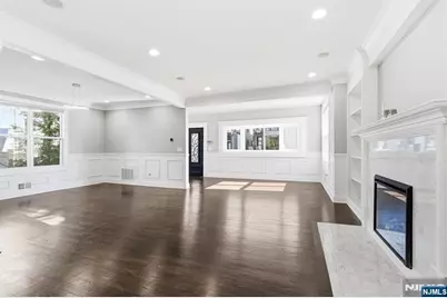 54 Lawton Avenue, Cliffside Park, NJ 07010 - Photo 6