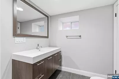 54 Lawton Avenue, Cliffside Park, NJ 07010 - Photo 34