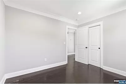 54 Lawton Avenue, Cliffside Park, NJ 07010 - Photo 22