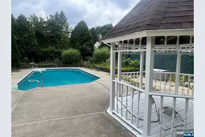 38 Maple Avenue, Westwood, NJ 07675 - Photo 4