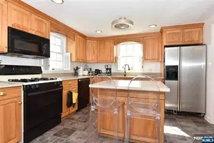 38 Maple Ave, Westwood, NJ 07675 - Photo 16