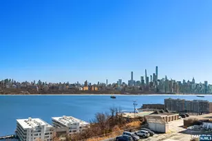 8800 E Blvd East 005E, North Bergen, NJ 07047 - Photo 6