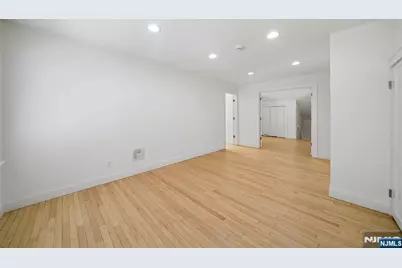 55 Naden Avenue, Irvington, NJ 07111 - Photo 12
