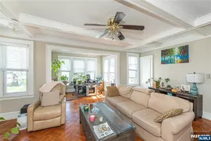 32 Irving St, Montclair, NJ 07042 - Photo 6