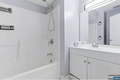308-310 Passaic Avenue 215 #215, Harrison, NJ 07029 - Photo 12