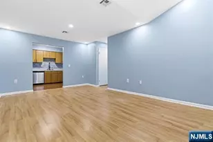 308-310 Passaic Ave 215, East Newark, NJ 07029 - Photo 2