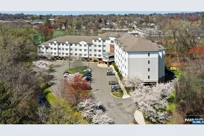 189 Forest Avenue 108 #108, Paramus, NJ 07652 - Photo 4