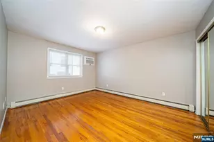 54 Chestnut St, Weehawken, NJ 07086 - Photo 18