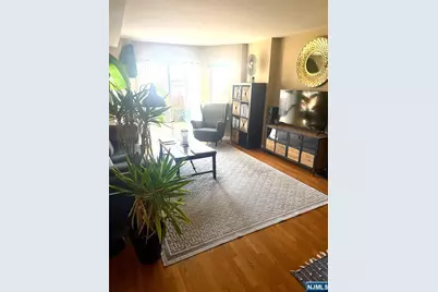 102 Nelson Court O102 #O102, Edgewater, NJ 07020 - Photo 4