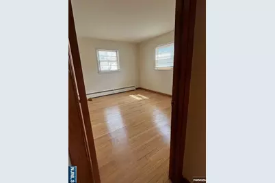 122 Stuyvesant Avenue 7 #7, Lyndhurst Township, NJ 07071 - Photo 10