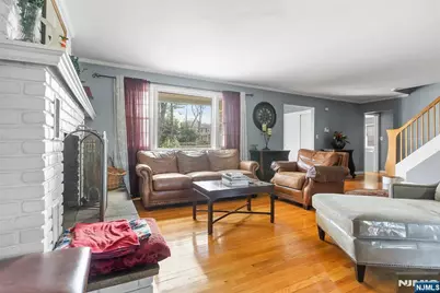 107 Buckingham Drive, Ramsey, NJ 07446 - Photo 8