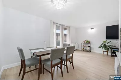 712 Broad Street 3C #3C, Elizabeth, NJ 07208 - Photo 8