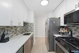 712 Broad Street 3C, Elizabeth, NJ 07208 - Photo 10