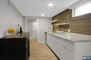 205 Rockland Ave, River Vale Township, NJ 07675 - Photo 28