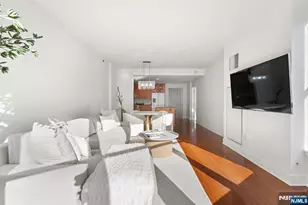 1125 Maxwell Ln 428, Hoboken, NJ 07030 - Photo 4