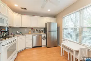 2141 Jordan Ct, Mahwah, NJ 07430 - Photo 8