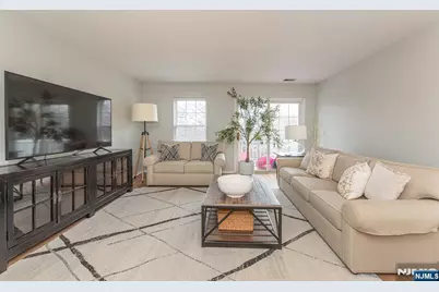 2141 Jordan Court, Mahwah, NJ 07430 - Photo 2