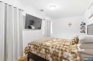 135 Dixon Ave, Paterson, NJ 07501 - Photo 22