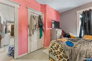 160 Burgess Pl, Passaic, NJ 07055 - Photo 16