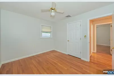 135 Elmwood Avenue, Ho Ho Kus, NJ 07423 - Photo 18