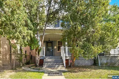 68 Danforth Avenue, Jersey City, NJ 07305 - Photo 2