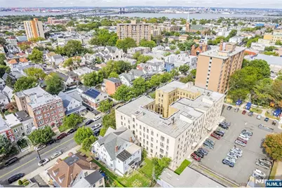 68 Danforth Avenue, Jersey City, NJ 07305 - Photo 4