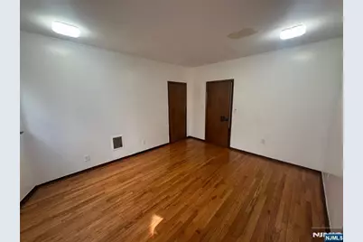 68 Danforth Avenue, Jersey City, NJ 07305 - Photo 20