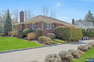 117 Wanamaker Ave, Oradell, NJ 07649 - Photo 4