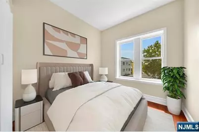 240 Clendenny Avenue 5A #5A, Jersey City, NJ 07304 - Photo 12