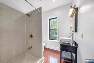 240 Clendenny Ave 5A, Jersey City, NJ 07304 - Photo 20