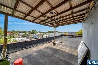 240 Clendenny Avenue 5A #5A, Jersey City, NJ 07304 - Photo 32